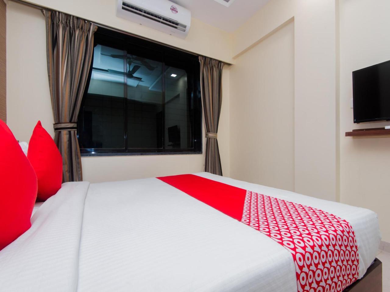 Hotel Park Inn Vasai Buitenkant foto