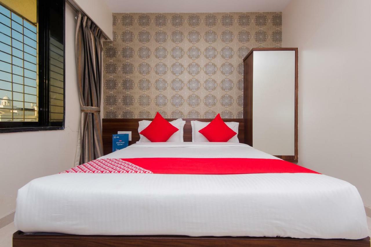 Hotel Park Inn Vasai Buitenkant foto